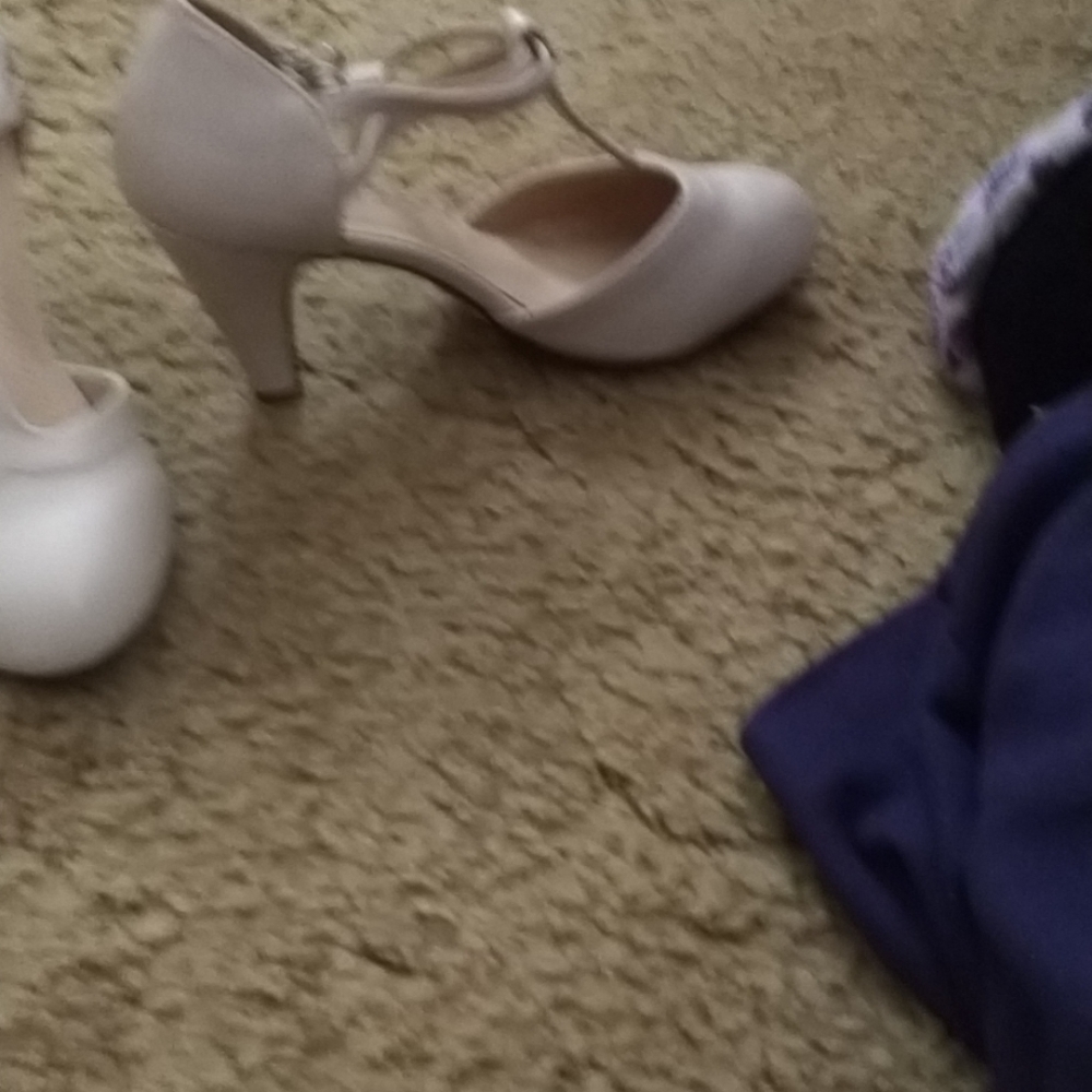 Shoes - Picture 2 of 5